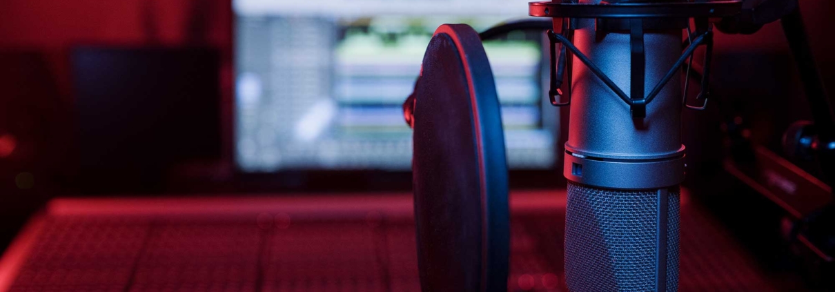 close up microphone pop filter studio 1