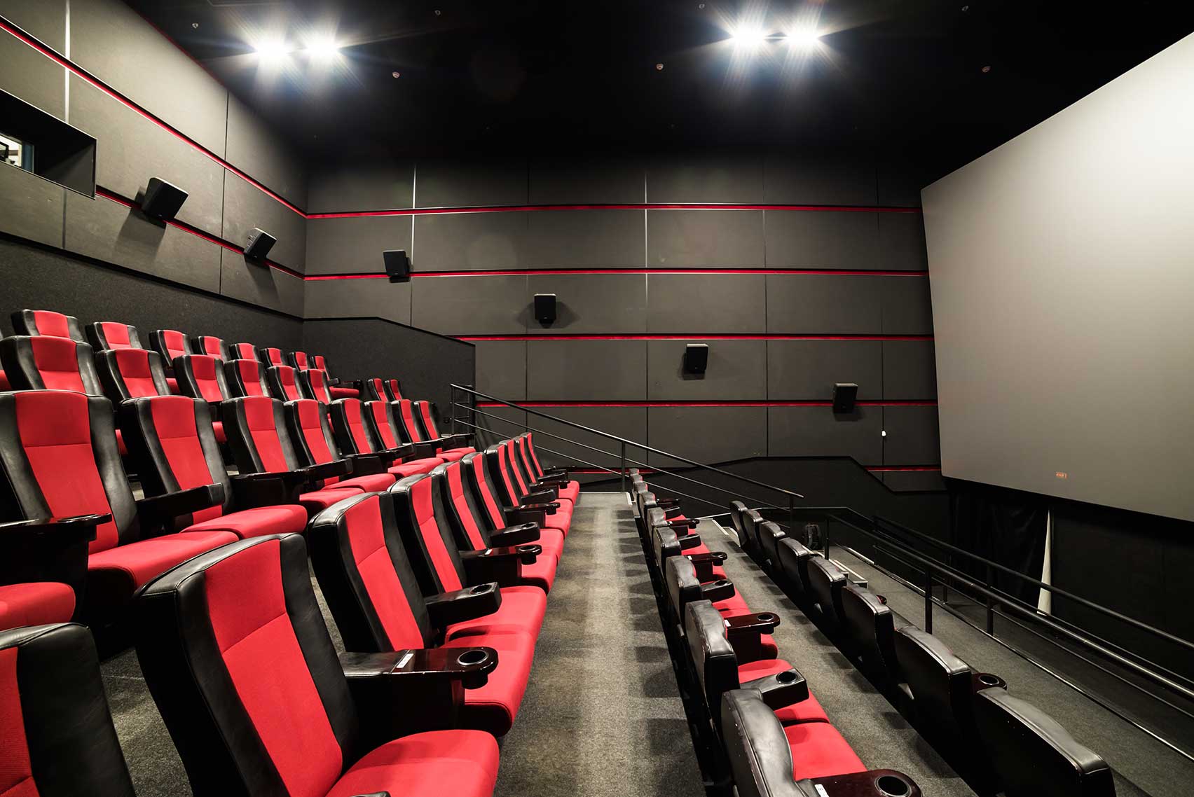 cinema-theater-inside cinema-theater-inside