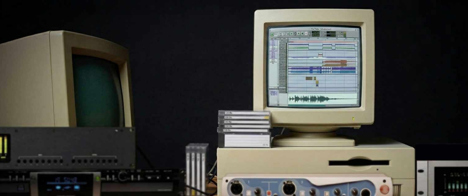 vintage-digital-recording-gear-cover-2 Vintage digital recording gear